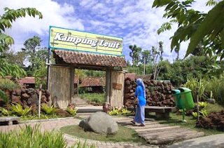  Jika Banjarmasin mempunyai Sungai Barito dan Thailand mempunyai Damnoen Saduak sebagai pas Menikmati Wisata Pasar Terapung ala Bandung