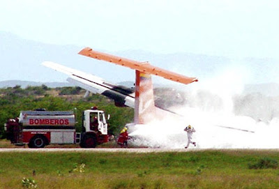 Confirman 14 fallecidos en accidente del avión de Conviasa