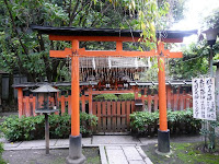 末社は猿田彦大神･天照大神･大国主大神の三柱