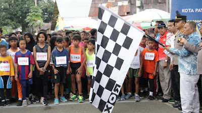 Ratusan Murid SD se-Kota Payakumbuh Antusias Ikuti Lomba Lari 5 K