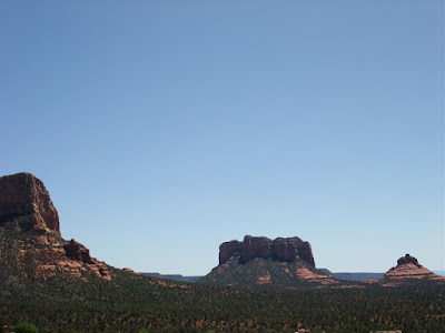 sedona arizona landscape, mountains, wealthy