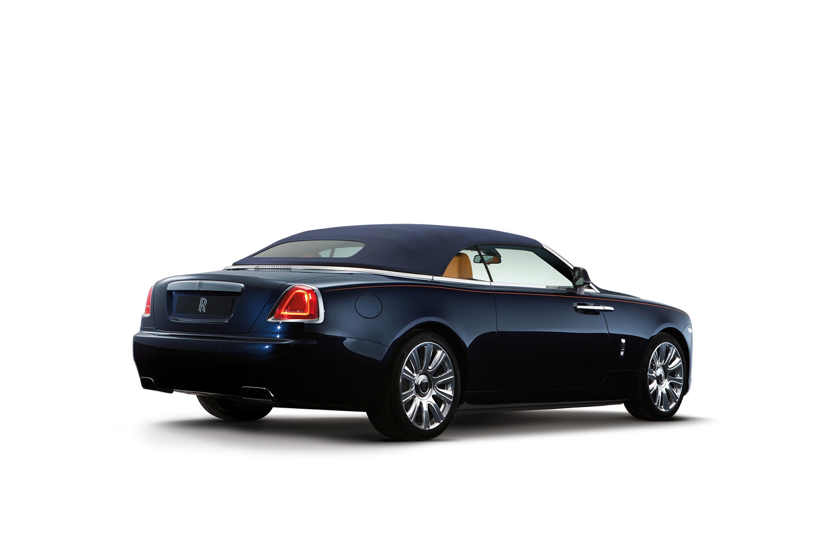 Rolls Royce Klaim Dawn Adalah Convertible Paling Hening Di Dunia