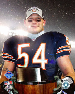 Brian Urlacher Chicago Bears Will Indefinite Leave After Family Tragedy - VIDEO