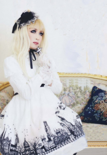 gothic lolita dresses