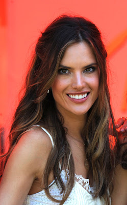 Alessandra Ambrosio Hairstyles