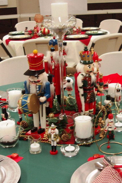 1000+ images about Christmas - Nutcracker tablescapes on 