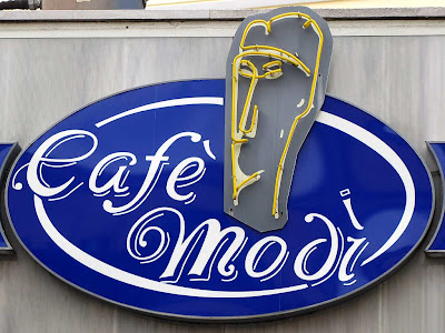 Cafè Modì sign, Livorno