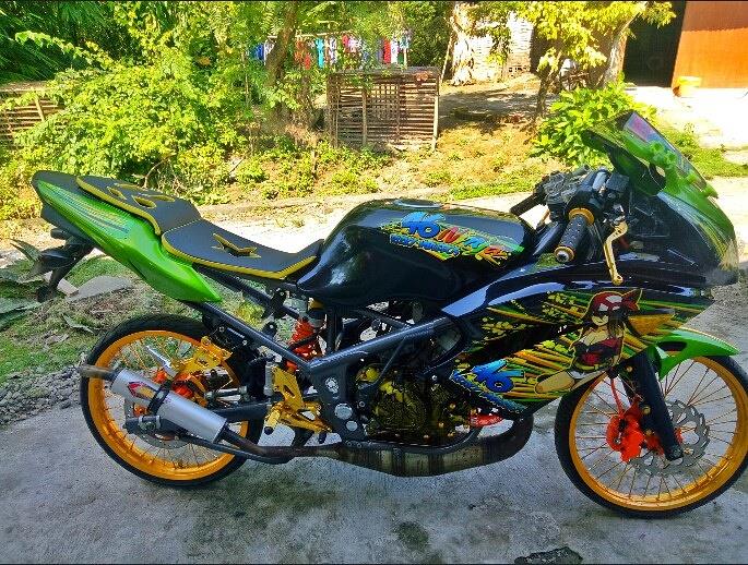 7 Gambar Modifikasi Motor  Ninja  RR 150 cc 2  Tak  Warna 