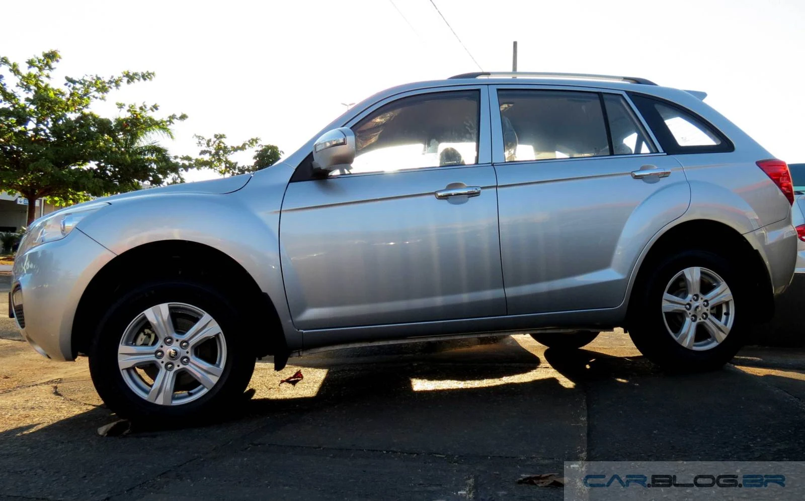 SUV LIfan X60 2013