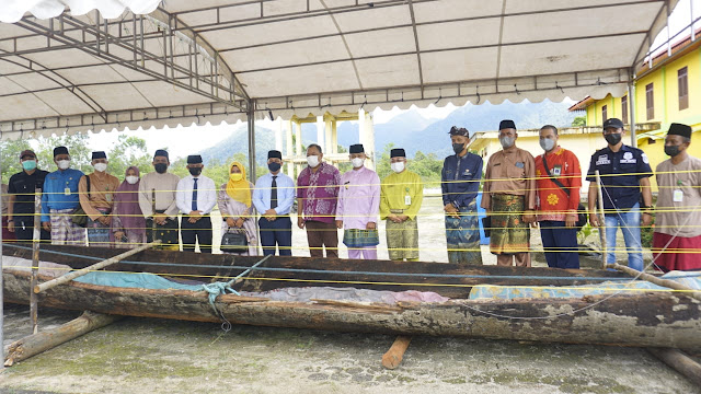 Pemkab Lingga Terima Artepak Sampan/Jelo dari Dari Balai Sumut