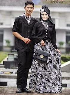 Gambar Baju Couple Muslim Keluarga Yang Sedang Trend Koleksi Terbaik