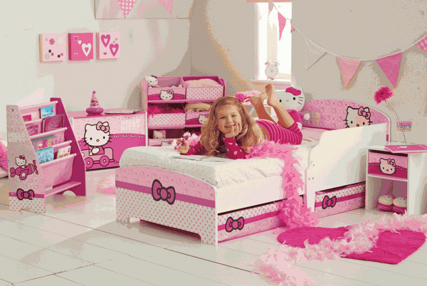 Foto Kamar Tidur Hello Kitty Dekorasi Lucu Minimalis 