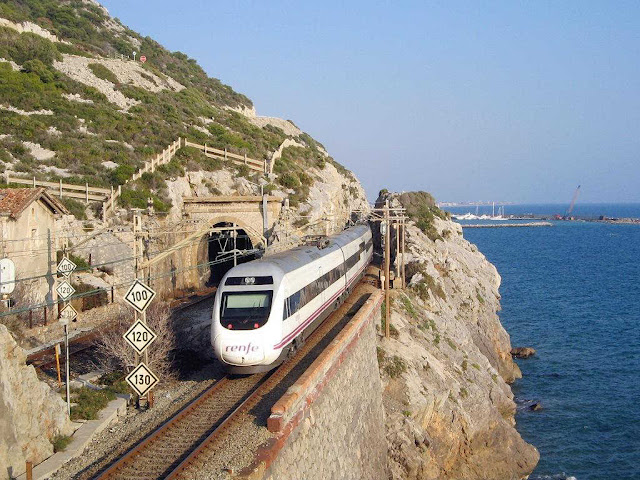 Amazing Train Routes3