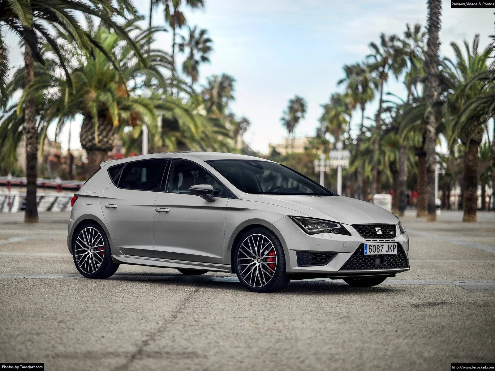 Hình ảnh xe ô tô Seat Leon Cupra 290 2016 & nội ngoại thất