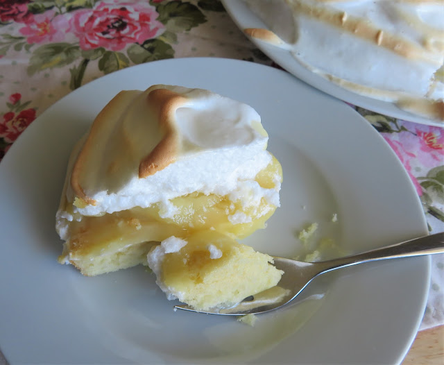 Lemon Meringue Cake