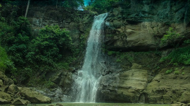 Sensasi Panorama Alam "Curug Gedhe" Sensasinya Tiada Duanya