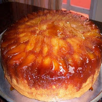 torta invertida de manzana