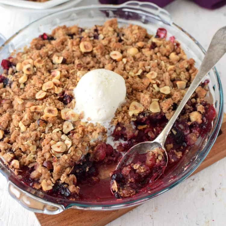 Receta para preparar crumble con frutas variadas