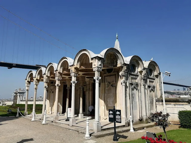 قصر بيلار بيه في إسطنبول .. الجناح البحري