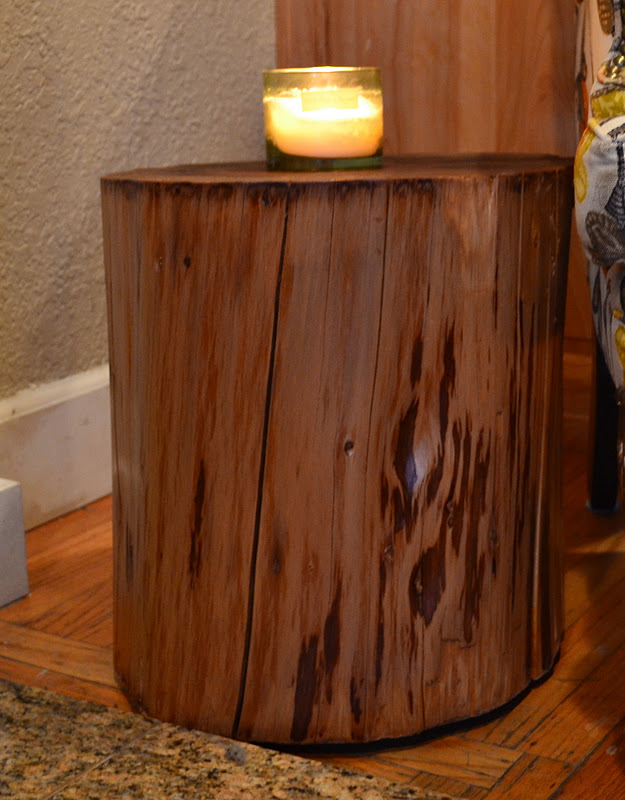 Restyle.Restore.Rejoice: DIY Tree Stump Side Table