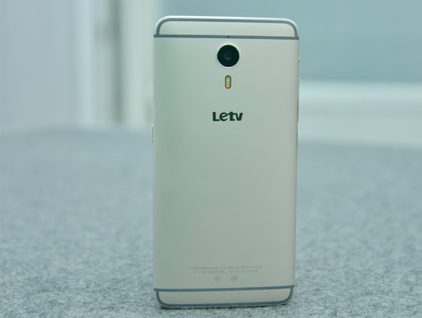 Tại sao LeTV Le One Pro X800+ đang gây bão trên thị trường di động Việt Nam