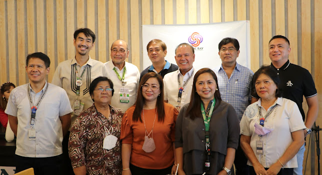 SBMA Chairman and Administrator Rolen C. Paulino (4th from left, second row) join city and municipal mayors, and representatives who received the shares for their respective localities during the distribution of the 1st semester revenue shares from the agency held at the Izakaya Restaurant in Subic Bay Freeport last July 14.   Joining the Chairman for a photo souvenir are (from left, second row) Rolen Paulino Jr. of Mayor of Olongapo City; Mayor Jeffrey Khonghun of Castillejos, Zambales; Dr. Edzel Lonzanida, Mayor of San Antonio, Zambales; Bataan Board Member Dr. Jorge Estanislao representing Morong, Bataan; Mayor Herman Santos of Dinalupihan, Bataan. With them also are SBMA Deputy Administrator for Support Services Atty. Ramon Agregado (left, front row) and Senior Deputy Administrator for Finance Antonietta Sanqui (right, front row).