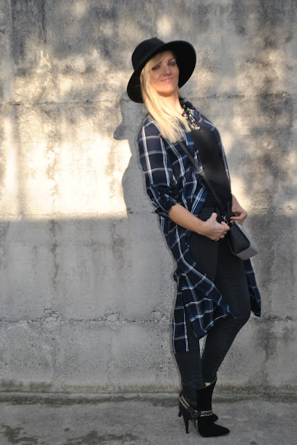 outfit maxi camicia maxi camicia indossata come soprabito come abbinare una maxi camicia abbinamenti maxi camicia come abbinare un abito camicia camicia stampa tartan how to wear check maxi shirt how to combine maxi shirt mariafelicia magno fashion blogger colorblock by felym fashion blog italiani fashion blogger italiane blogger italiane di moda outfit autunnali outfit ottobre 2015 fall outfit fashion bloggers italy