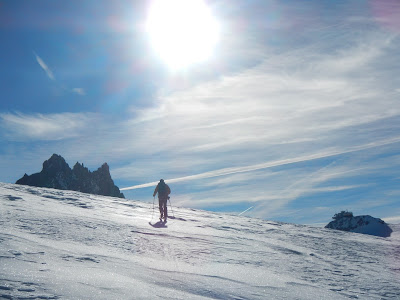 Ski de rando glacier-de-la-vierge massif du Mont-blanc Manu RUIZ