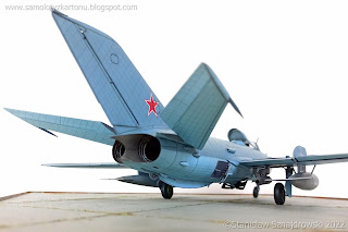 [Obrazek: MIG19S%20(5)%20(2200x1467).jpg]