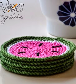 http://www.noagurumis.com/2014/05/patron-posavasos-de-sandia.html#more