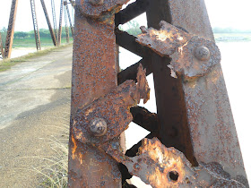 Corroded structural elements of Nandu River Iron Bridge, Nandu River, Hainan, China