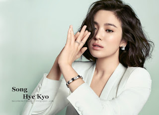 Song Hye Kyo by macemewallpaper.blogspot.com