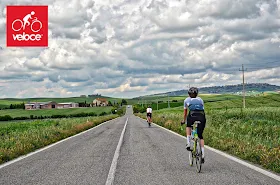 cycling in Tuscany carbon road bike rental shop in florence italy