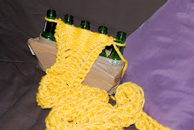 finger knitting avec bouteille de bière