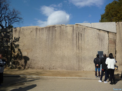 桜門枡形の巨石