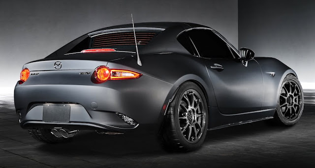 マツダ・ロードスターの新型コンセプト「スピードスター・エボリューション」「MX-5 Kuro」を初披露！