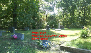 William Bradford Cemetery on H Highway, Near Waynesville, MO.  Photo by Pulaski County Obits, September 2009