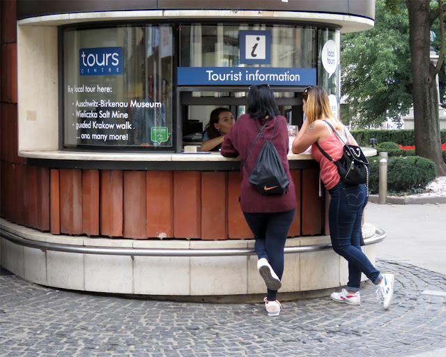 Tourist information, plac Wszystkich Świętych, Kraków