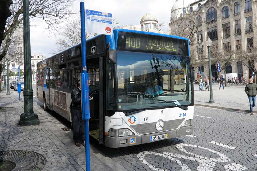 Porto Bus 400