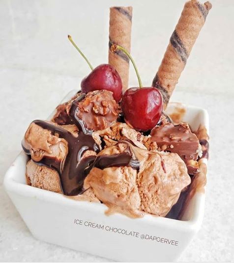 Ice Cream Coklat Lezat Buatan Sendiri