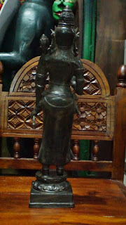 Patung dewi Tara