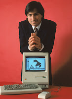 Steve Jobs con Macintosh (1984)