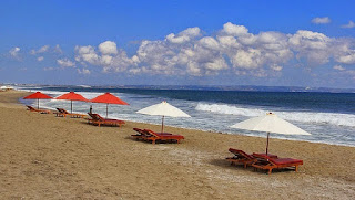 Ragam Wisata Bali Pantai Seminyak