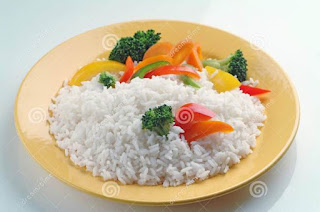 Memanaskan makanan Nasi Kembali Berbahaya