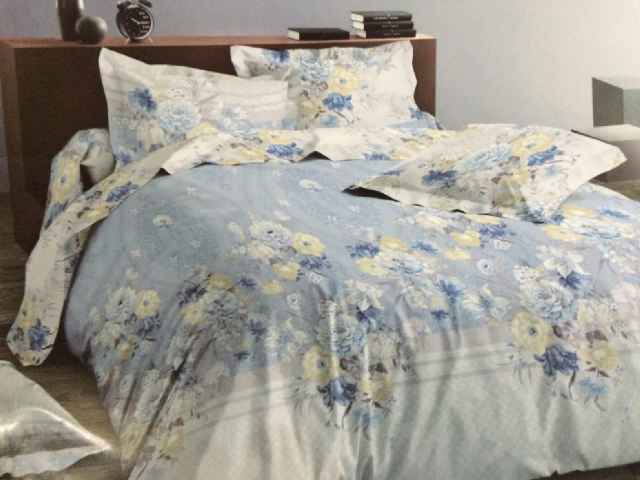 Sprei Tencel Motif Bunga Abu