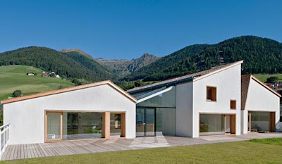 Italy, Contemporary Form Building Kindergarden In SouthTrol, Italy, Contemporary, Building, Kindergarden, Soouthrol, Italy house,  Italy House Contemporary, Italy Contemporary House, DEsign, House Design, Contemporary House building 