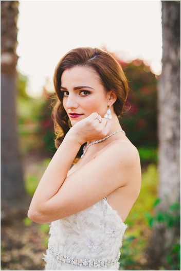 Elegant and classic bridal make-up via @thesocalbride