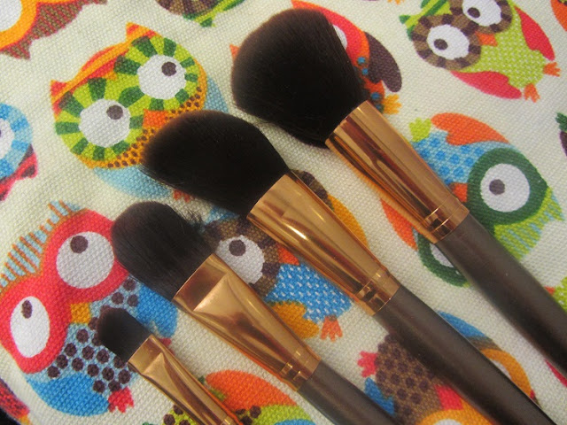 BH cosmetics Rose Gold brush set