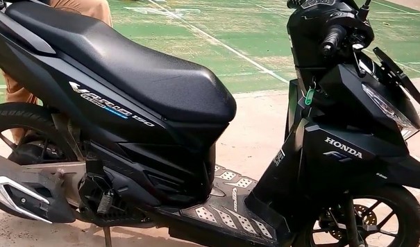 25 Gambar modifikasi vario 150 esp velg jari jari ban 