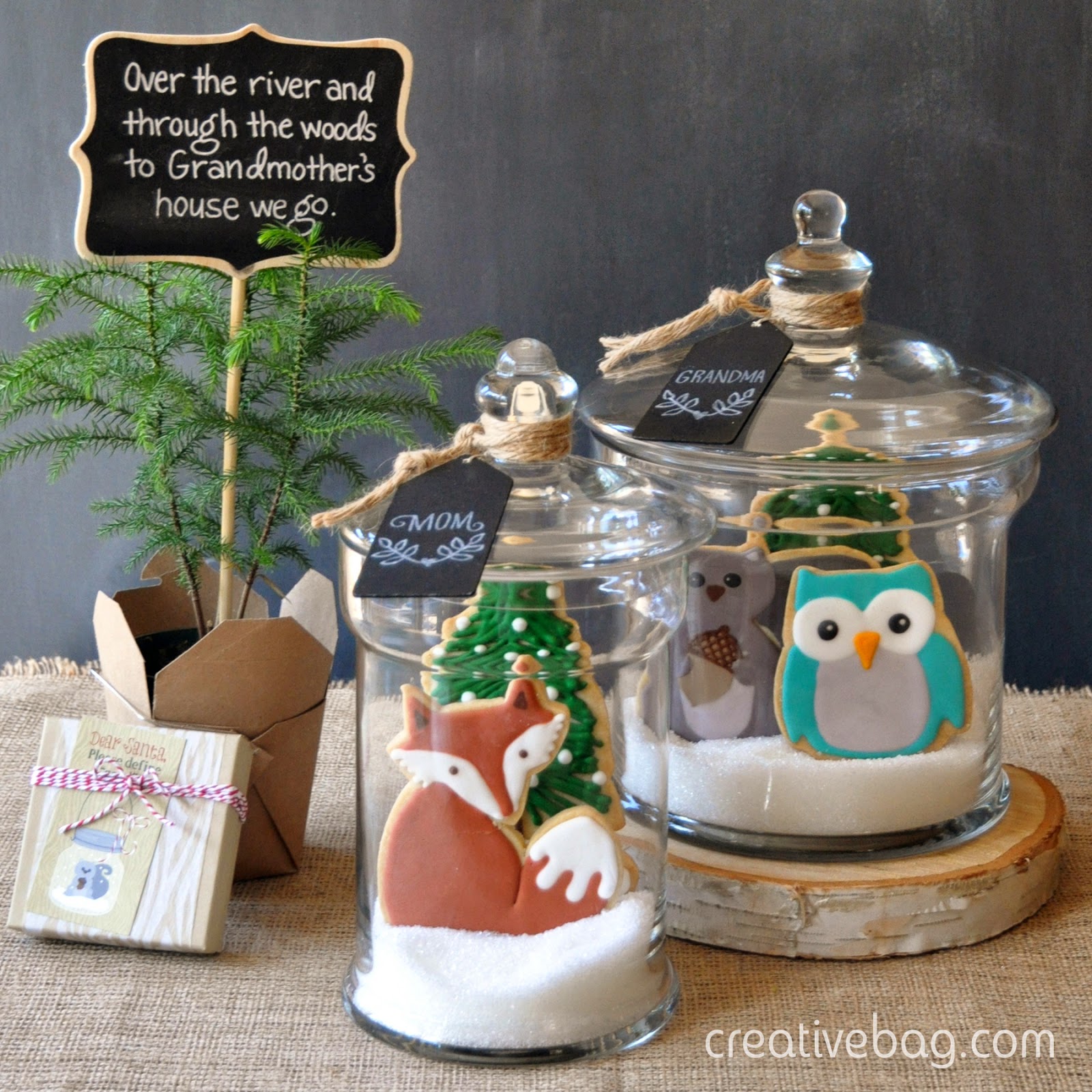 custom made cookies packaged in glass containers for holiday gift giving | creativebag.com